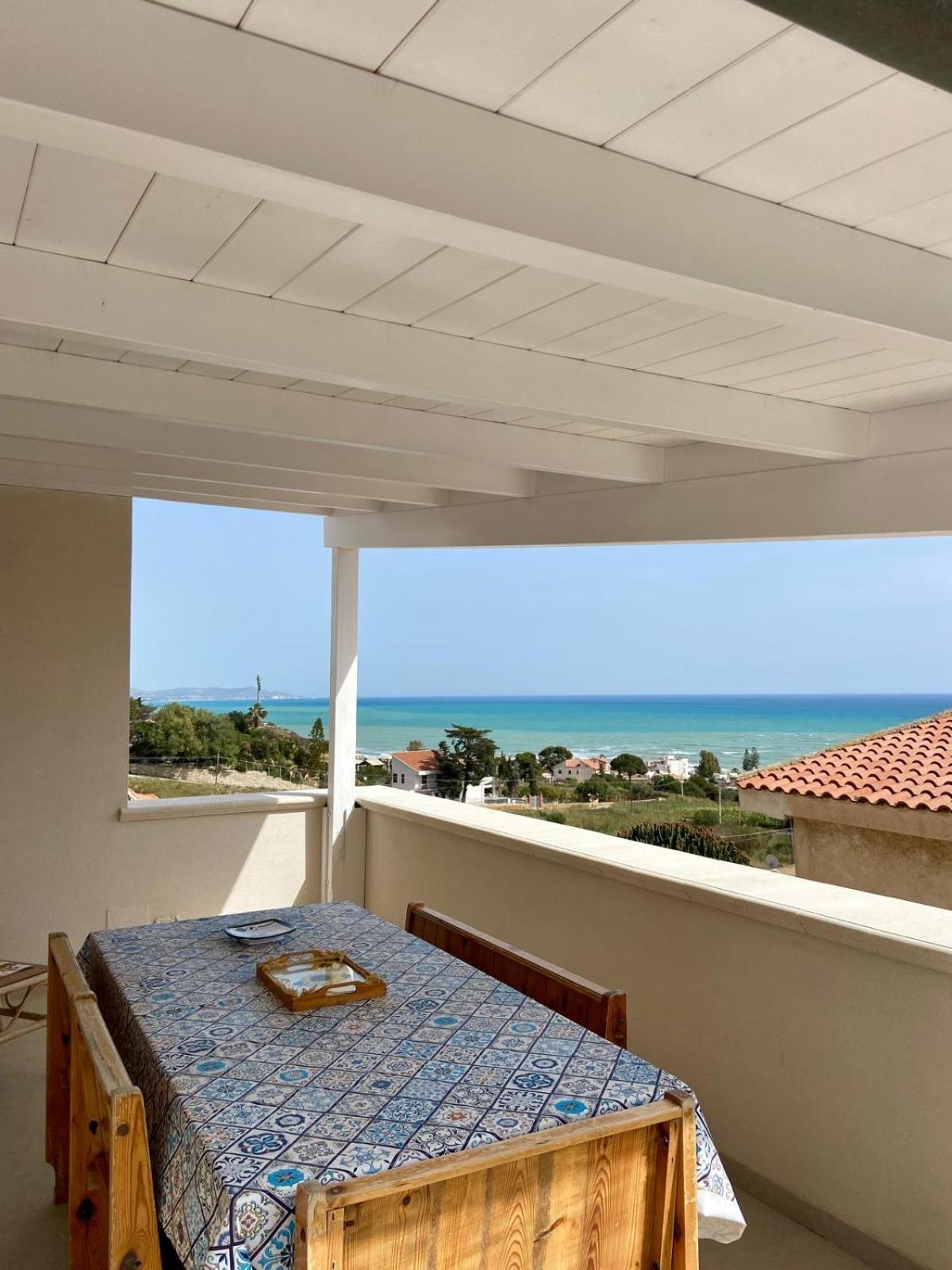 레알몬테 La Terrazza Di Nonna Maria 빌라 외부 사진
